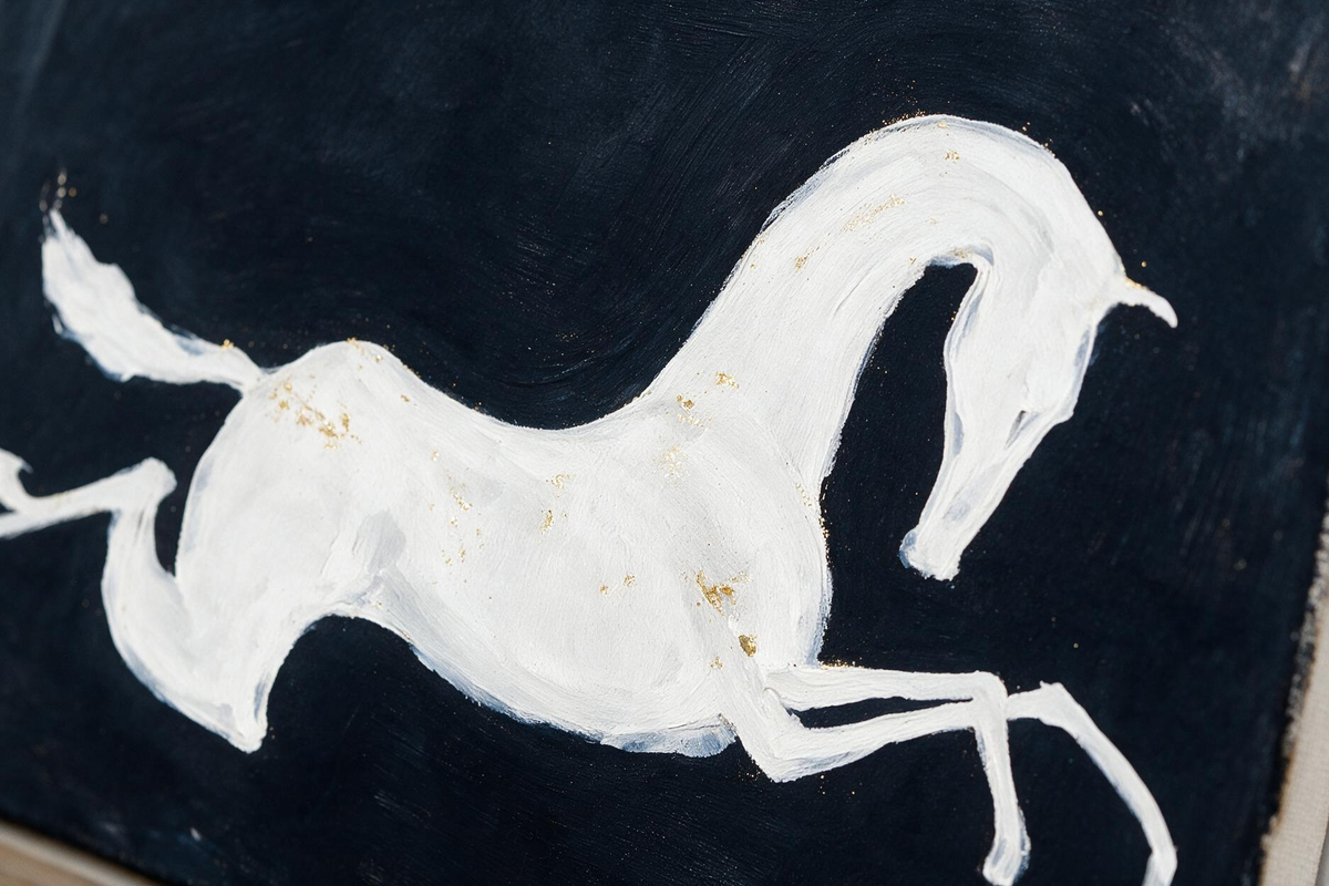 ARBYNART Americana Art | White Horse as a Silhouette